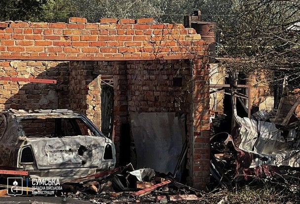 В Сумской области беспокойная ночь: повреждены десятки домов и авто