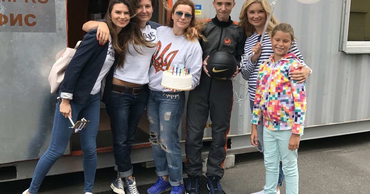 У мрійника Дениса, який чекає на зустріч із Майклом Джорданом, – день народження_4 / © ТСН.ua