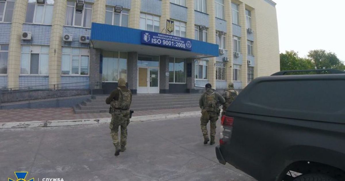 Віцемера Вознесенська та трьох його спільників затримали через розкрадання під час закупівель для Сил оборони