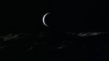 Земля заходит за горизонт: в Сети появились уникальные снимки Луны_3 / © NHK / JAXA