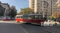 В Киеве в трамвая во время движения оторвались "рога"