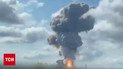 В России взлетел в воздух пороховой завод и морской порт - огненное шоу в разгаре