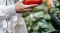 Не спешите делать закупки: украинцам рассказали, какие продукты вскоре подешевеют