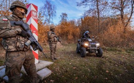 Остановить нашествие нелегалов: к охране границы с Беларусью привлекают бойцов территориальной обороны Польши