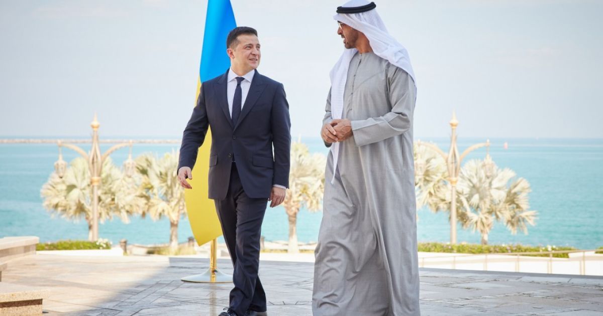 Українська делегація в ОАЕ підписала меморандуми та контракти на суму від 3 млрд дол.: про що ці документи