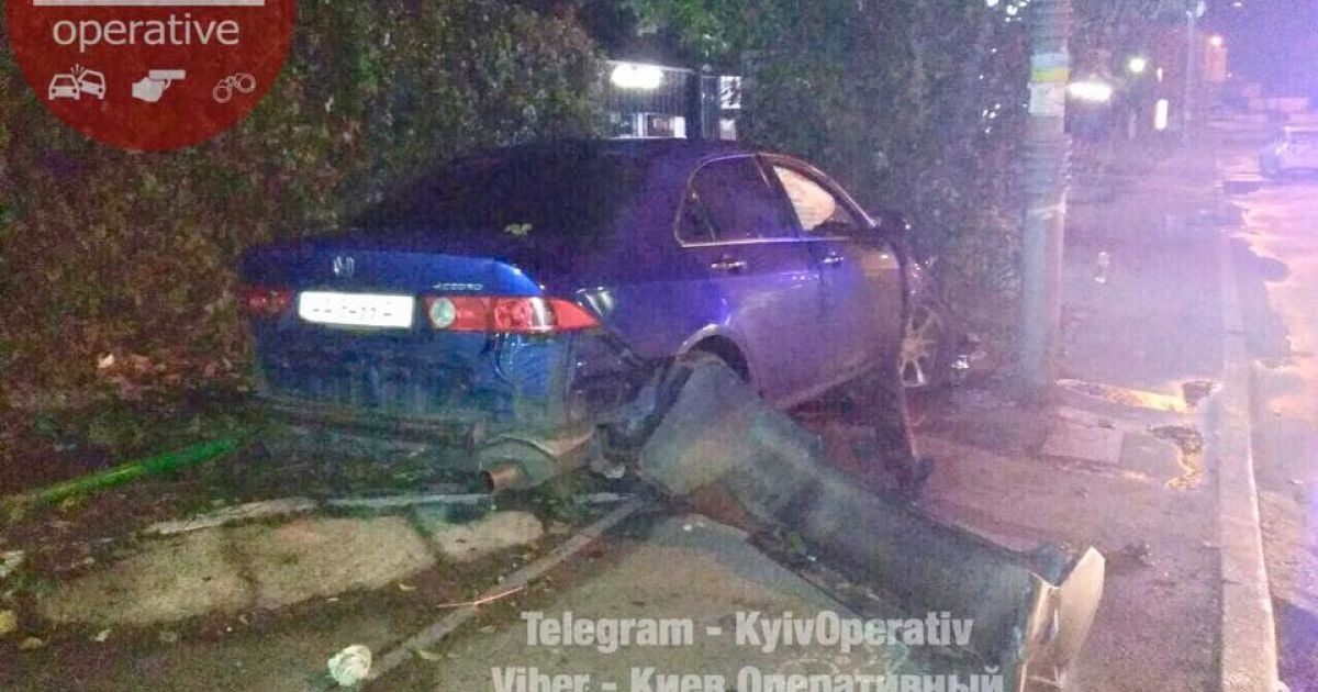22-летний пьяный водитель во время бегства от патрульных совершил двойное ДТП в Киеве