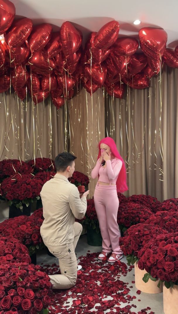 Candy Superstar виходить заміж