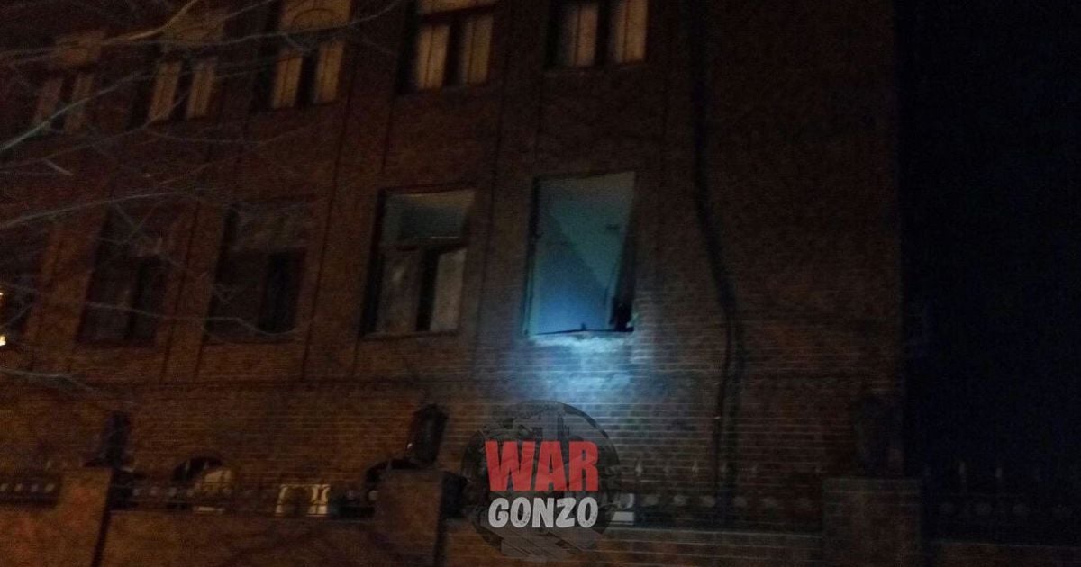 обстріл кабінета міністра оборони ДНР Кононова_2 / © Telegram/WarGonzo