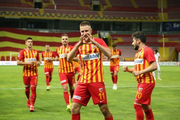  / © twitter.com/KayserisporFK