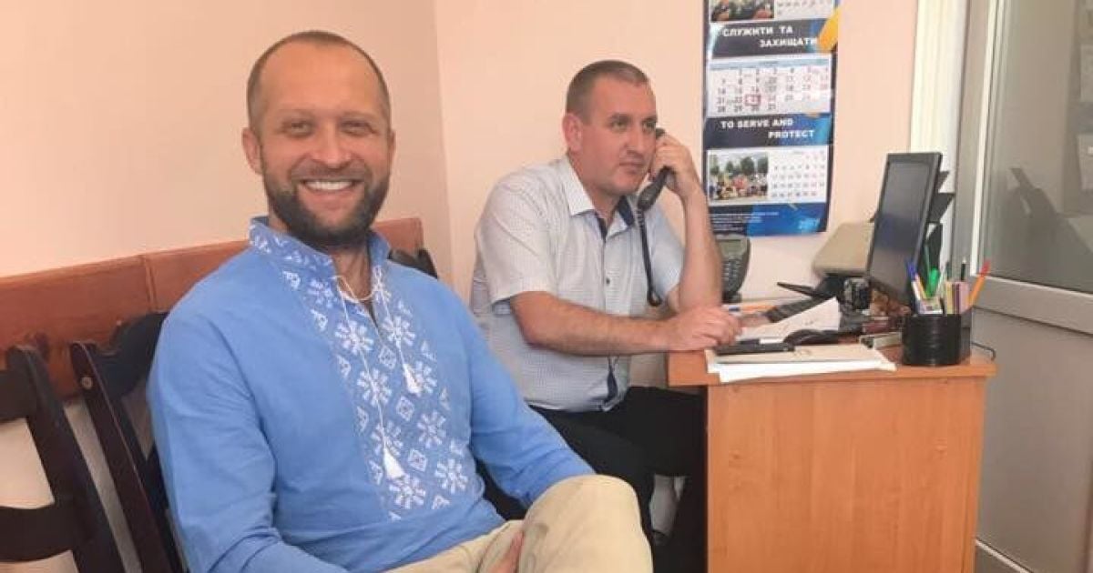 Поляков надів електронний браслет