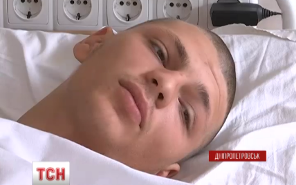 На Донетчине взрывом ранило двух молодых волонтеров