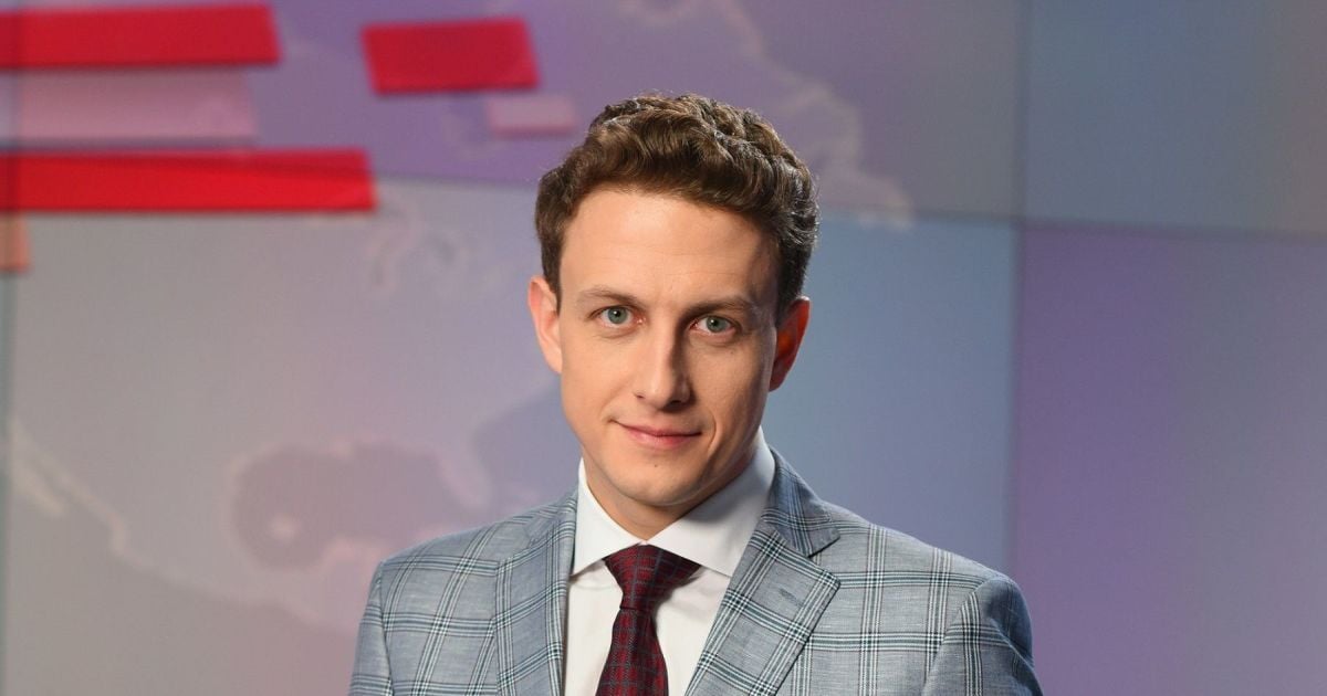 Зірка каналу 1+1 Гринчук, який захворів на COVID-19 після вакцинації, показався з хворими очима
