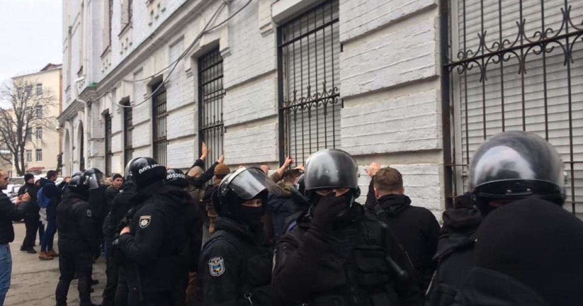 Стало відомо, хто віддав наказ затримати активістів у Києві