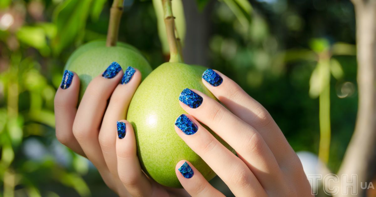 Як зробити морський манікюр