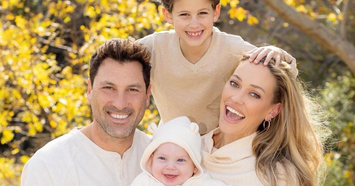 Макс Чмерковський із дружиною та синами