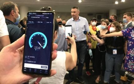 Мобільний зв'язок 4G став доступний на дев’ятьох станціях київського метро: список