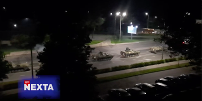 В Беларуси колонна военной техники поехала в сторону границы