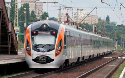Потяг сполученням Київ – Шостка знову курсуватиме: розклад