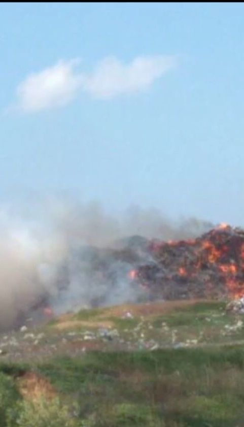 Вблизи Днепра произошел крупный пожар на свалке