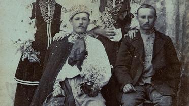 Народні типажі. Кін. ХІХ ст. НЦНК "Музей Івана Гончара". Історико-етнографічний мистецький альбом Івана Гончара "Україна й українці"