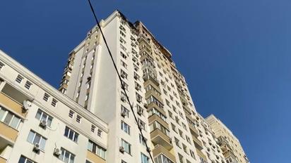 Як у Києві виглядає будинок, який обстріляв іранський дрон