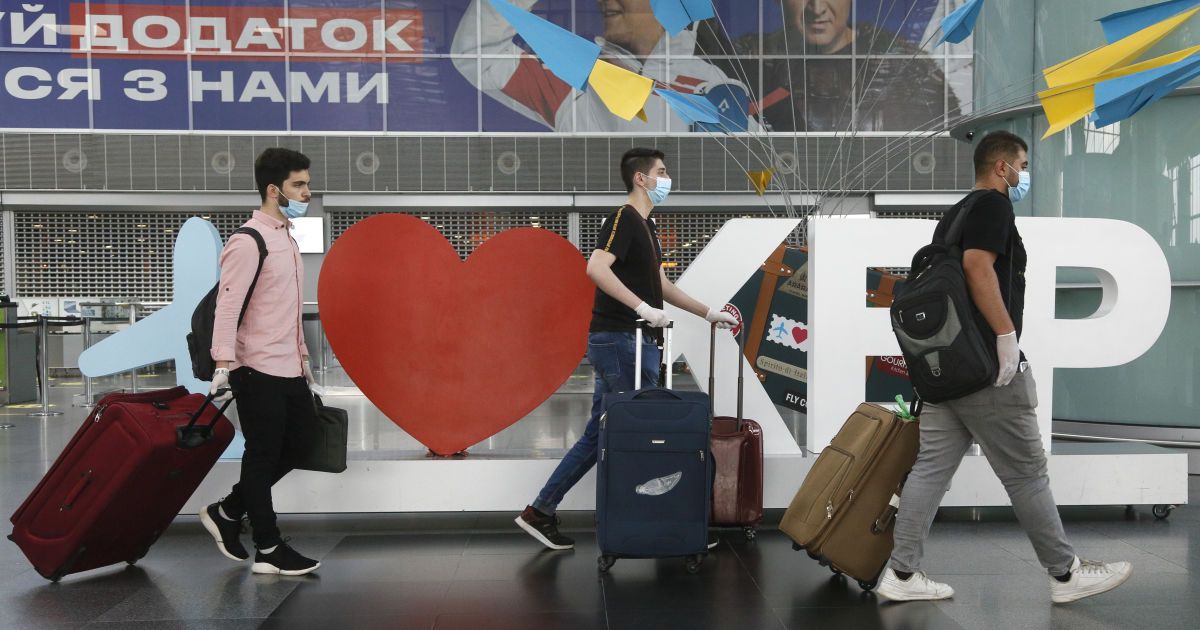 Кличко: Массовое тестирование на COVID-19 в Киеве проводиться не будет