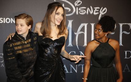 Анджелина Джоли рассказала, что ее две дочери перенесли операции