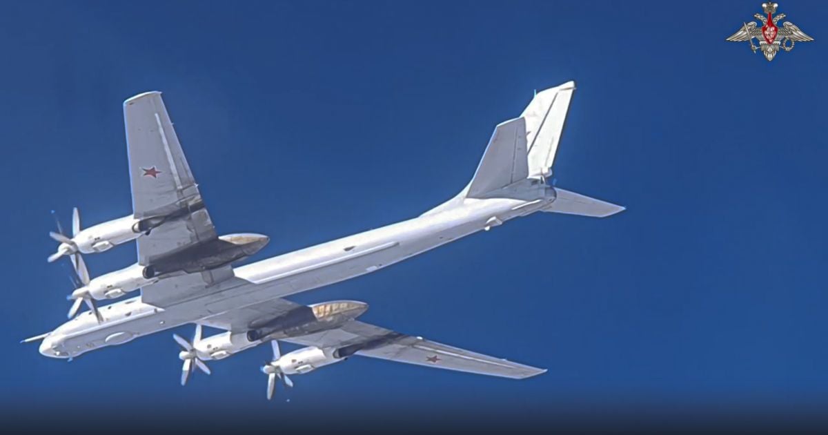 Російський стратегічний бомбардувальник Ту-95, з якого запускають по Україні ракети Х-101