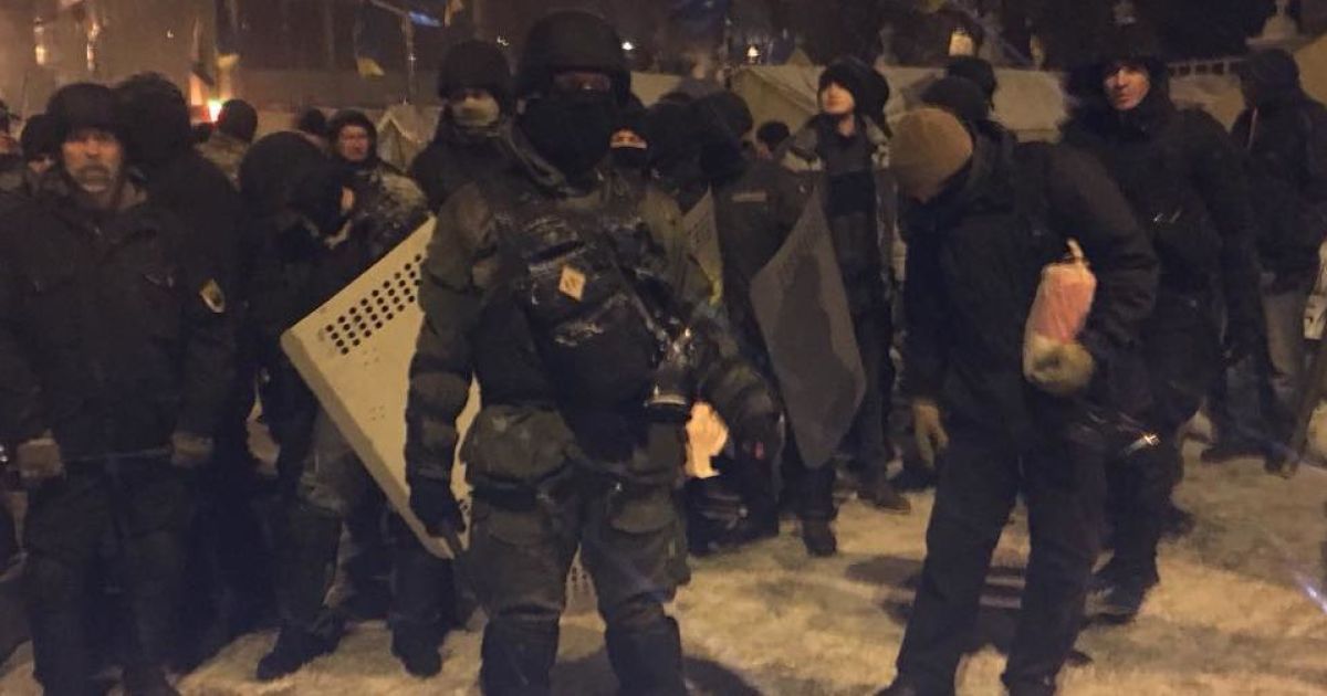 штурм біля ради_3 / © facebook.com/Семен Семенченко