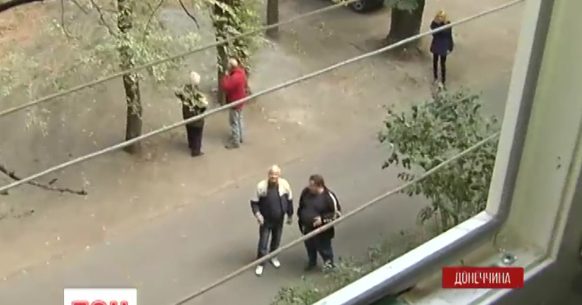 В Мариуполе террористы обстреляли жилой дом