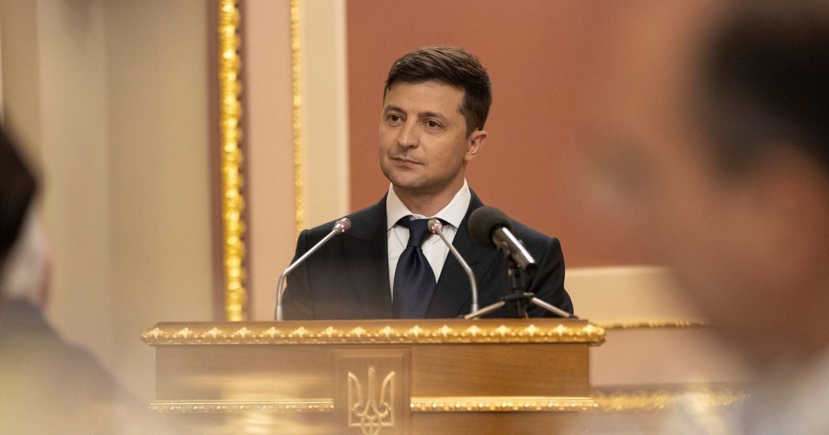 Обнародован полный текст законопроекта Зеленского об импичменте президента
