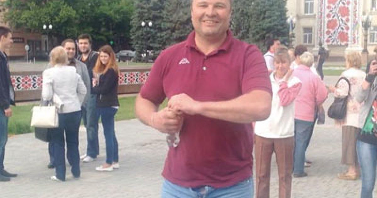 В Херсоне экс-банкир разбил голову местному журналисту планшетом