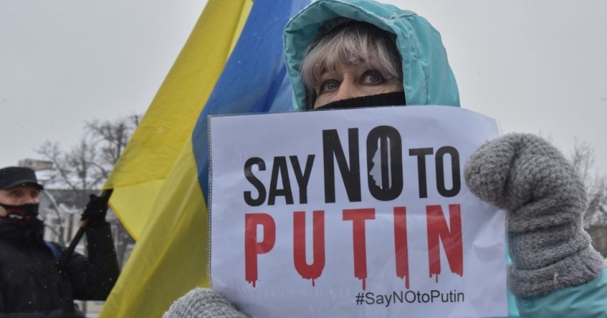 "Скажи Путину "Нет!": на акцию в Киеве пришли сотни человек (фото)