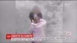 В Сети появилось видео жестокого избиения школьницы девушкой-сверстником