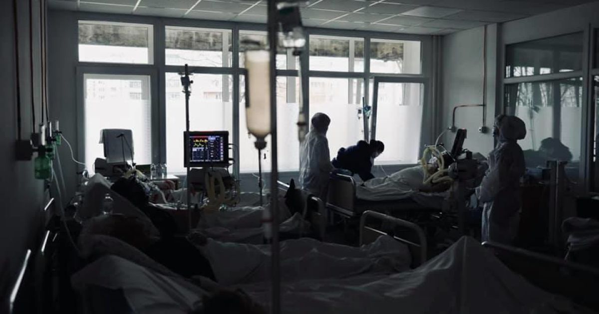 Реанимация, где лежат больные COVID-19, фото/Олег Самчук, Facebook
