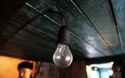 В Украине хотят запретить использование и изготовление "лампочек Ильича"