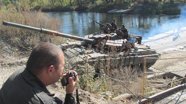 Украинские военные начали отводить танки от линии фронта. / © Facebook/пресс-центр штаба АТО