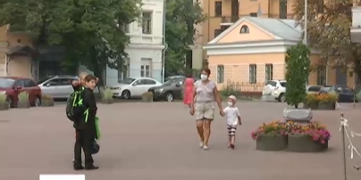Из-за едкого дыма школы прекратили обучение