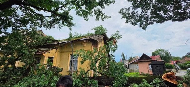 Наслідки негоди у Коломиї: ліквідація триває / © ДСНС