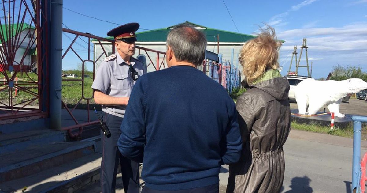 Після багатогодинного очікування заяву Денісової нарешті прийняла колонія, де утримують Сенцова