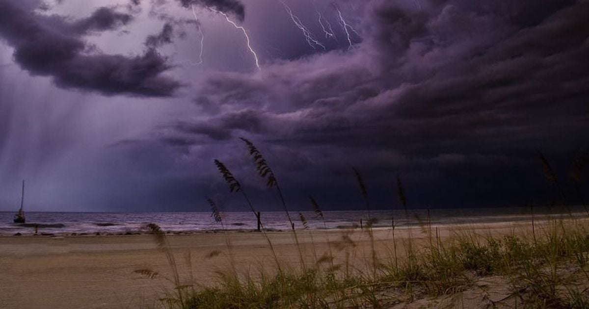 Украинцев предупредили о непогоде