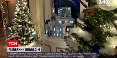 Джил Байден с волонтерами украсили к праздникам Белый дом в Вашингтоне | Новости мира