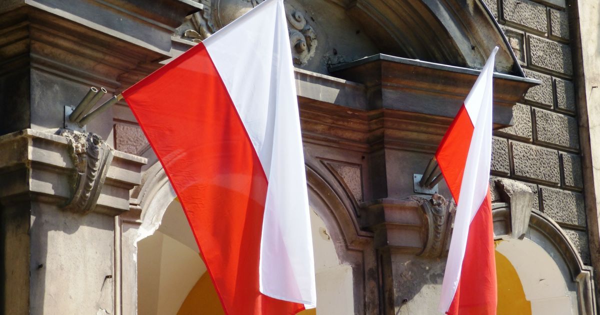 У Польщі суттєво погіршилося ставлення до українців та німців