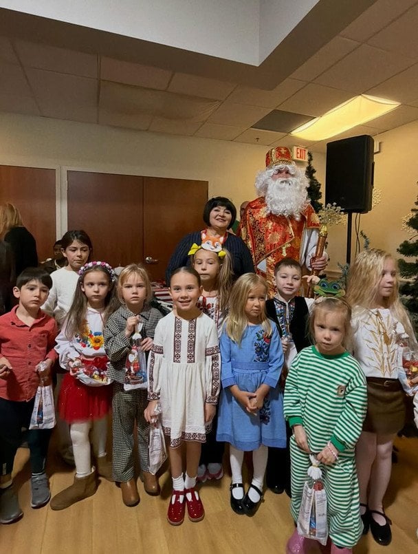 Донька Лілії Подкопаєвої з класом