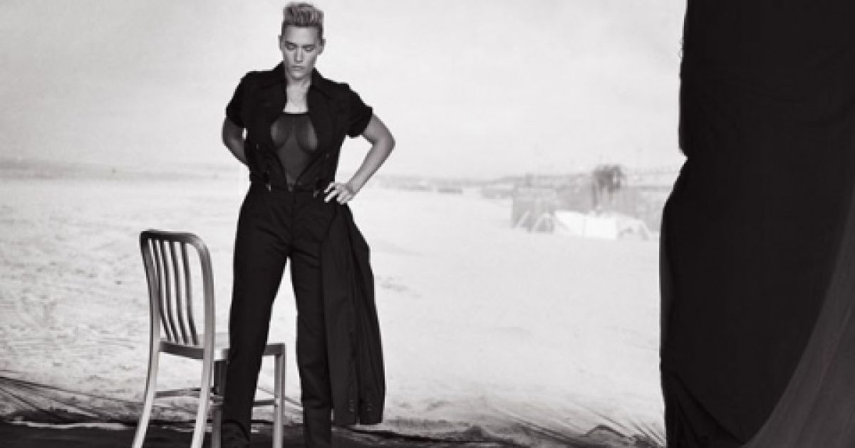 Кейт Вінслет знялася у новому фотосеті / © L’UOMO Vogue