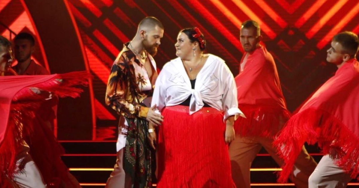 "Танці з зірками": alyona alyona запалила паркет енергійною сальсою