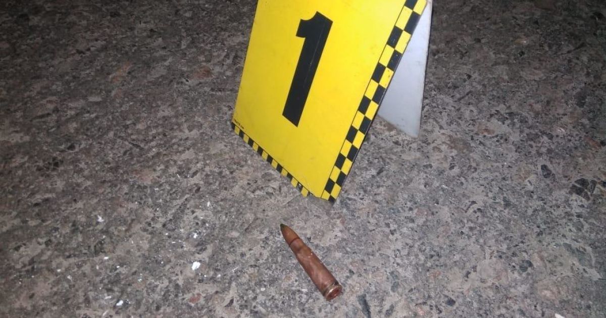 В Черкасской области мужчина стрелял из автомата в своего брата. Сутки его искали в лесу
