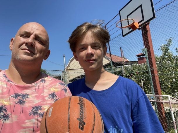 Потап заговорил о выезде 16-летнего сына из Украины и раскрыл, где он будет учиться: "Это дорого"