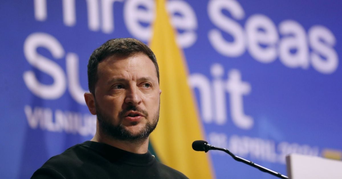 Зеленський подякував Сенату за ухвалення допомоги Україні