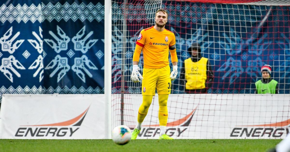 "Заря" продлила контракт с Шевченко